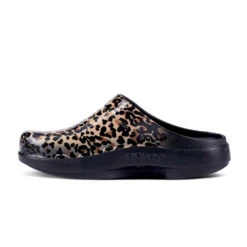 'OOFOS' Women's OOcloog Luxe Pixel Clog - Black / Black Leopard -OOfos 1203BLKLEOPRD shot4 1024x1024@2x