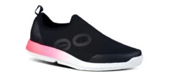 OOfos Women's OOmg Sport Low Shoe - Pink Fade