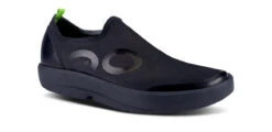 OOfos Men's OOmg EeZee Low Shoe - Black