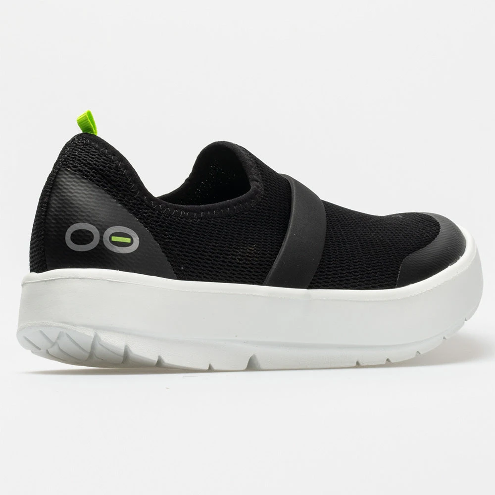 OOFOS OOmg Low Women's White/Black 8 OOFOS OOmg Low Women's White/Black - Image 6