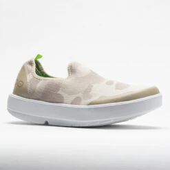 OOFOS OOmg EeZee Limited Women's Tan Camo -OOfos 631316 5