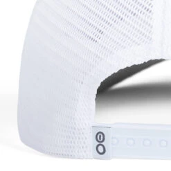 OOfos OOsnap Cap Unisex - White Gray -OOfos 7001WHTGRYUNISEX Shot04