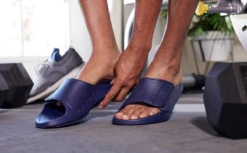 OOfos Men's OOahh Sport Flex Sandal - Navy -OOfos Men sSportFlex Navy1