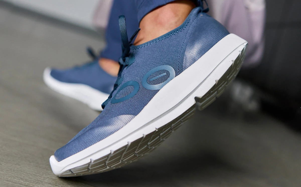 OOfos Women's OOmg Sport LS Low Shoe - Moroccan Blue 6 OOfos Women's OOmg Sport LS Low Shoe - Moroccan Blue - Image 4