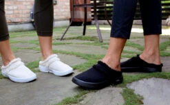 OOfos Women's OOcoozie Mule Shoe - Black -OOfos Womens OOcoozieMule black3