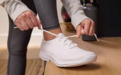 OOfos Women's OOmg Sport LS Low Shoe - White -OOfos Womens Wht2