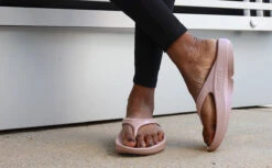 OOfos Women's OOlala Sandal - Stardust -OOfos stardust oolala2